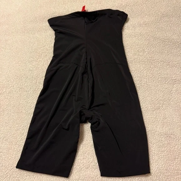 SPANX Shapewear Black High-Waisted Mid Thigh Firming Shorts - Picture 5 of 11